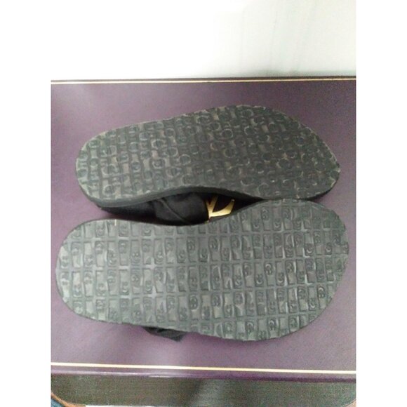 NWOB Sanuk Sandals Black Kids 9-10 2-3 years - Picture 5 of 6